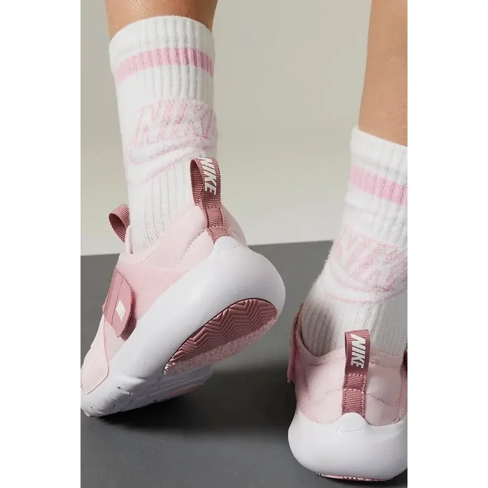 NIB❤️Nike Flex Advance Kids sneaker Shoes sz3